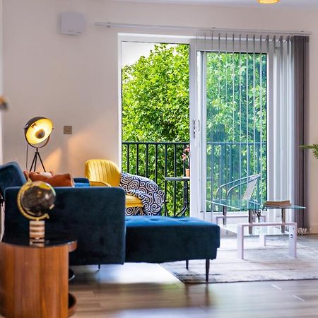 Ashview 8 - Heathrow - Business - Free Parking Apartman Staines-upon-Thames Kültér fotó