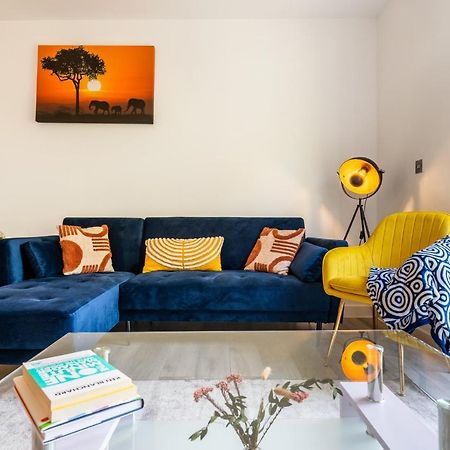 Ashview 8 - Heathrow - Business - Free Parking Apartman Staines-upon-Thames Kültér fotó