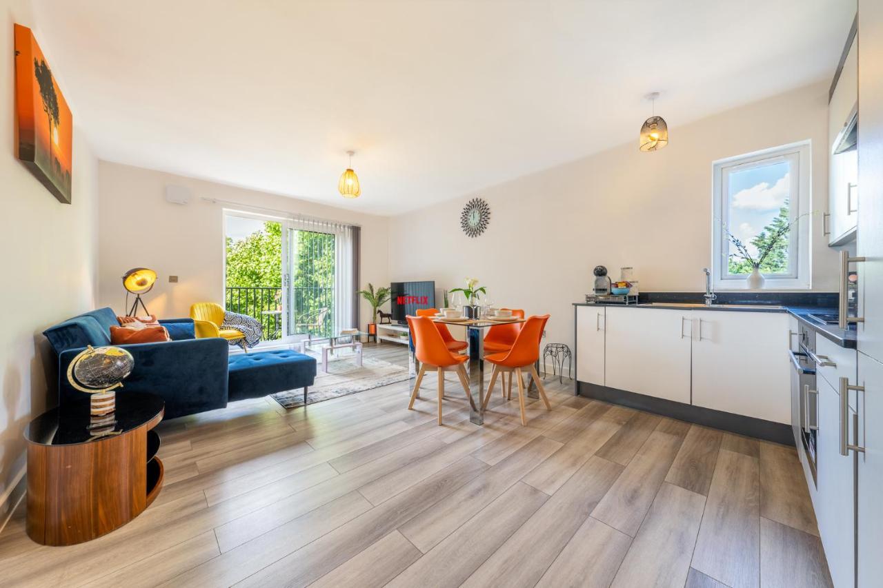 Ashview 8 - Heathrow - Business - Free Parking Apartman Staines-upon-Thames Kültér fotó